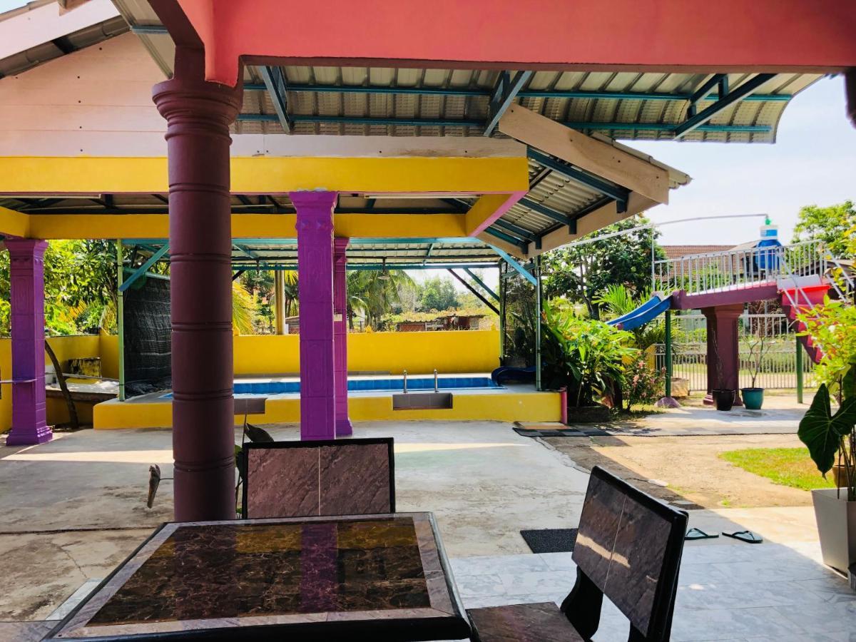 Homestay Tok Abah Dalam Rhu Пасир Путех Экстерьер фото